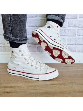 Converse Chuck Taylor Valentine's Day Sz 9.5 Women's shoes Sneaker White A19055C